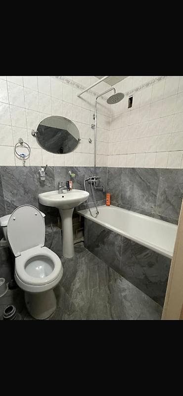 койка мест: Сдается комната с двумя односпальными кроватями и рабочей зоной — 3