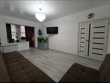 Батирлер: 2 бөлмө, 70 м², 105-серия, 1 кабат, Дизайнердик ремонт — 10