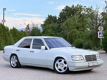 Mercedes-Benz W124: 1993 г., 2.2 л, Автомат, Бензин, Седан at lalafo.kg Mercedes-Benz W124: 1993 г., 2.2 л, Автомат, Бензин, Седан