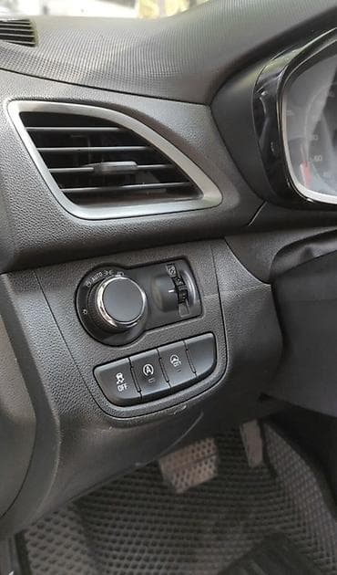 techno spark: Chevrolet Spark: 2019 г., 1 л, Автомат, Бензин, Хэтчбэк — 8