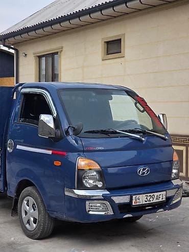 changan x5: Легкий грузовик, Hyundai, Стандарт, 3 т, Б/у — 2