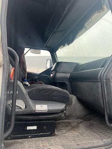 mazda cx 9: Тягач, Volvo, 1996 г., Без прицепа — 4