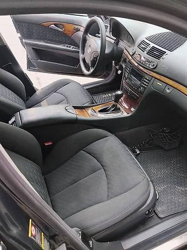 Mercedes-Benz E-Class: 2002 г., 3.2 л, Автомат, Бензин, Седан — 10