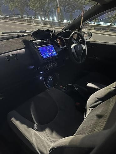 фит 2012: Honda Fit: 2003 г., 1.3 л, Вариатор, Бензин, Хэтчбэк — 6