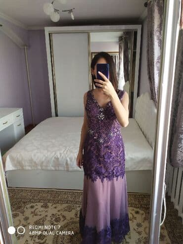 вечернее платье 42 размер: Очень красивое вечернее платье Размер М ( 46 размер) В идеальном — 2