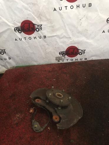 cl 7: Цапфа HONDA Stream левый руль RN D17A 1 2002 перед. лев. (б/у) — 1