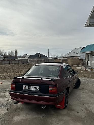 с4 2 6: Opel Vectra: 1995 г., 1.8 л, Механика, Бензин, Седан — 7