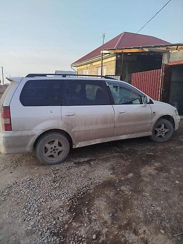 шторка багажника хонда срв 2: Mitsubishi Chariot: 1999 г., Минивэн — 4