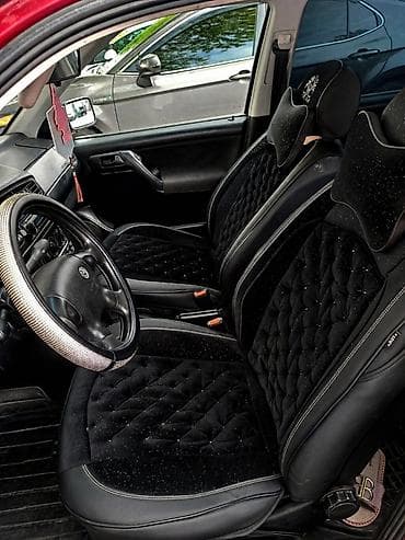 волсваген т2: Volkswagen Golf: 1993 г., Хэтчбэк — 2