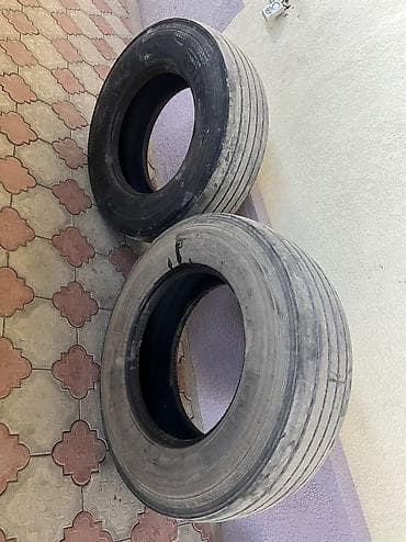 машина үчүн шарлар: Шиналар 315 / 70 / R 22,5, Колдонулган, Жуп, А/ч техникасы, Giti — 1