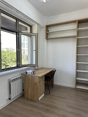 комната студия: Светлое многофункциональное помещение open-space с встроенной мебелью — 8