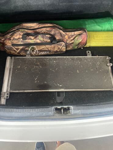 Радиатор кондиционера на Камри 55 гибрид американец. Нужно паять