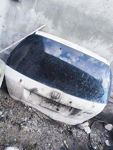 Крышка багажника Honda, Оригинал