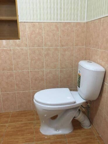 пол дома бишкеке: Дом, 100 м², 6 комнат, Собственник, Старый ремонт — 19