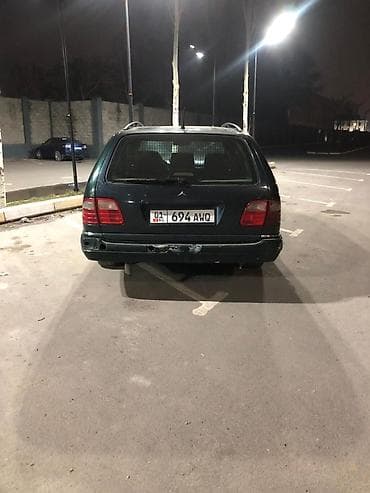 аварийка: Mercedes-Benz E-Class: 1997 г., 2.4 л, Ручные, Бензин, Универсал — 1