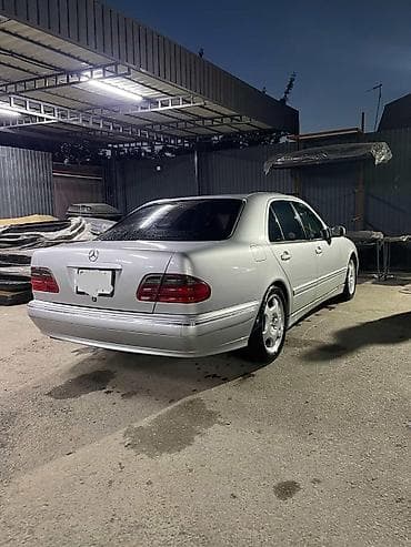 испиринтер гурзовой: Mercedes-Benz E-Class: 2000 г., 3.2 л, Автомат, Газ, Седан — 3