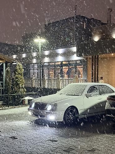 weltmeister ex6 plus: Mercedes-Benz E-Class: 1999 г., Седан — 10