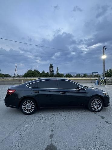 Продажа авто: Toyota Avalon: 2017 г., Гибрид, Седан — 4