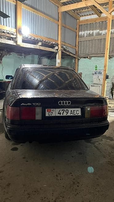 кассеты аудио: Audi 100: 1992 г., 2.3 л, Ручные, Бензин, Седан — 1