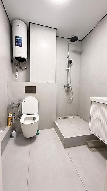 Квартиры: 2 комнаты, 67 м², Элитка, 2 этаж, Евроремонт — 5