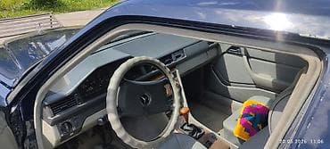 90: Mercedes-Benz W124: 1988 г., 2.6 л, Механика, Бензин, Седан — 5