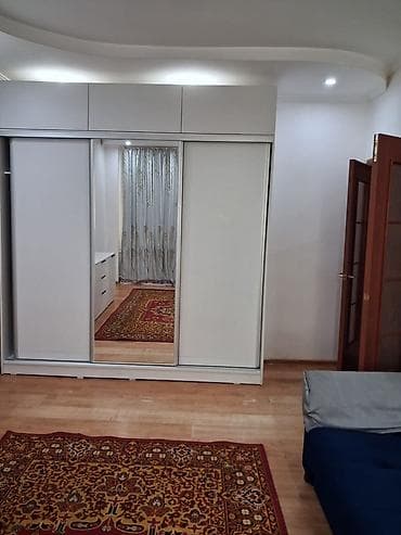 Гаражи: Сдается 1 комнатная квартира со всеми удобствами. Район:Нижний Джал — 6