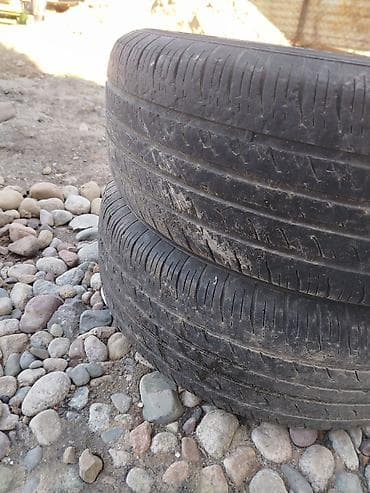 Пара летних шин для легкового автомобиля. - Размер: 215/55 R15