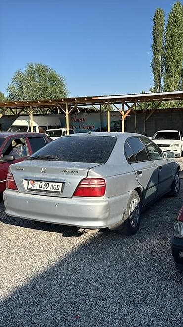 Транспорт: Honda Accord: 2002 г., 1.8 л, Механика, Бензин, Седан — 5