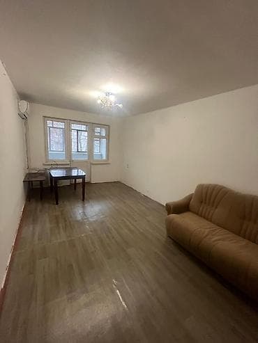 2 комнаты, Собственник, С мебелью частично