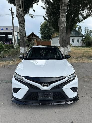 Транспорт: Toyota Camry: 2018 г., 2.5 л, Автомат, Бензин, Седан — 1
