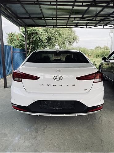 Hyundai Avante: 2019 г., 1.6 л, Автомат, Бензин, Седан — 4