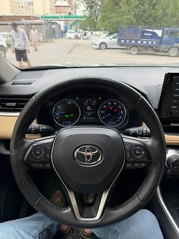 prius plus: Toyota RAV4: 2019 г., Гибрид, Кроссовер — 2