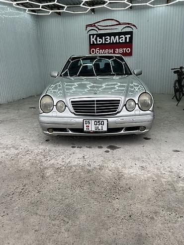 Mercedes-Benz E-Class: 2000 г., 3.2 л, Автомат, Бензин, Седан
