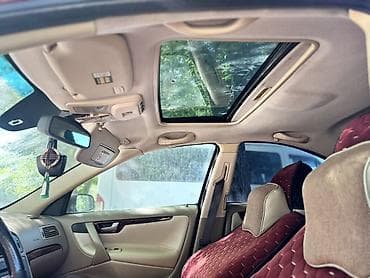 по региону: Volvo : 2004 г., 2.4 л, Автомат, Бензин, Седан — 7