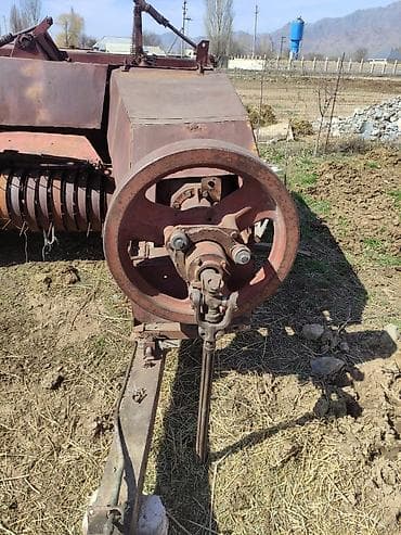 генератор тракторный: Пресс‑подборщик тюковый (тракторный навесной/прицепной). - Тип — 3