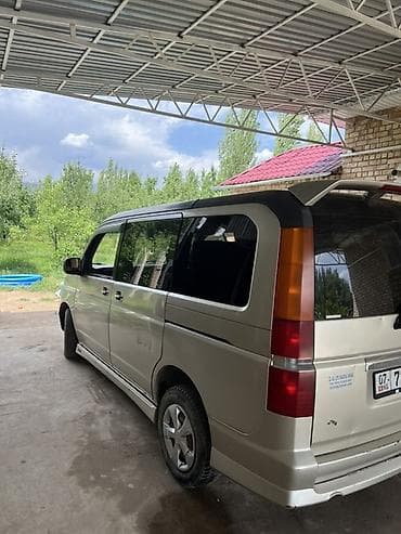 минивен: Honda Stepwgn: 2002 г., 2 л, Автомат, Бензин, Минивэн — 3