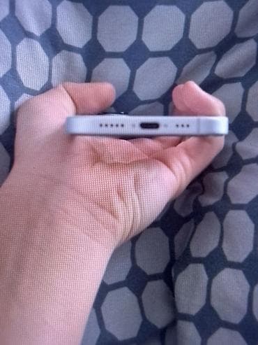 iphone e: IPhone 15, Б/у, 128 ГБ, Белый, 86 % — 4