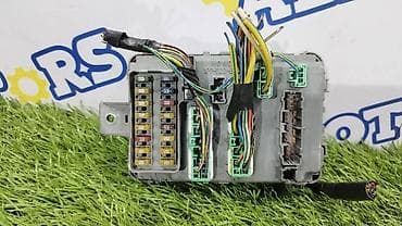 mdx: Acura MDX v-3.5 2001 год блок предохранителей — 1