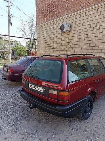 ali osman: Volkswagen Passat Variant: 1990 г., Универсал — 3