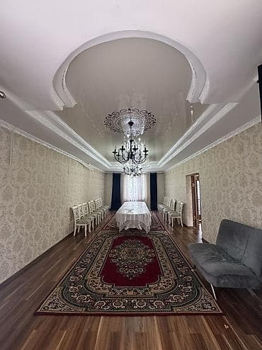 разный: 210 м², 5 комнат — 4