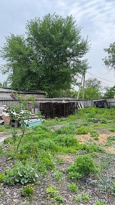 Земельные участки: 4 соток, Для строительства, Красная книга — 2