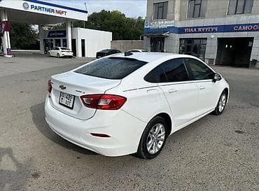 Транспорт: Chevrolet Cruze: 2018 г., 1.4 л, Автомат, Бензин, Седан — 2
