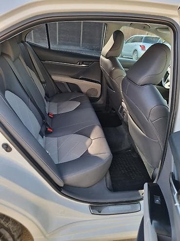 Toyota Camry: 2019 г., 2.5 л, Автомат, Бензин, Седан — 8