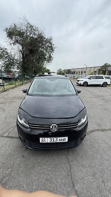 touran: Volkswagen Touran: 2012 г., 1.4 л, Робот, Бензин, Универсал — 3
