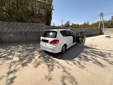 сиденье ипсум: Toyota Ipsum: 2001 г., 2.4 л, Бензин — 10