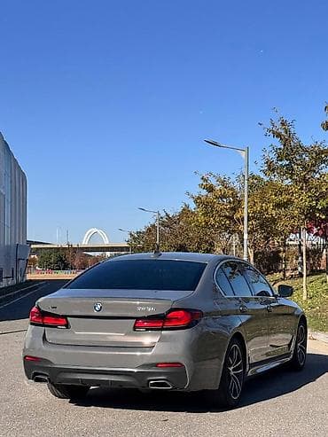 кантейнер 40 т: BMW 5 series: 2021 г., 2 л, Автомат, Дизель, Седан — 3