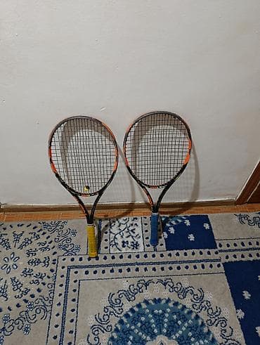 wilson: Продаю две оригинальные ракетки Вилсон Берн вес 283 грамма есть — 2