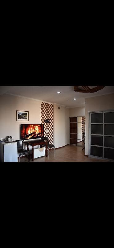 суточная квартира в жалалабаде: 1 комната, Люкс, элитка, 10 мкр, Душевая кабина, Постельное белье, Кондиционер — 2