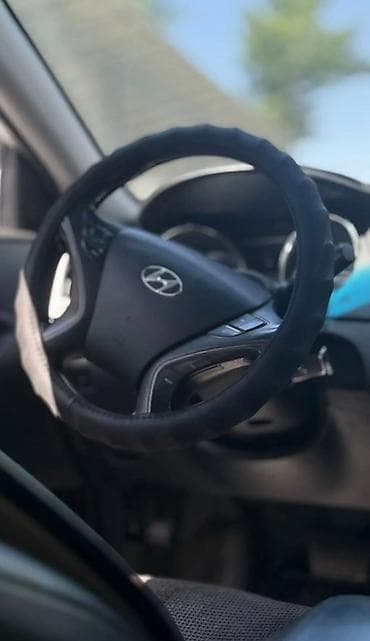 соната под выкуп: Hyundai Sonata: 2010 г., 2 л, Автомат, Газ, Седан — 8