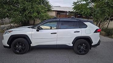 mini jack: Toyota RAV4: 2019 г. — 6